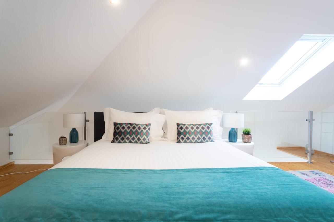 Duques Villa Luxury Guesthouse リスボン エクステリア 写真